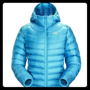 Arc’teryx Women’s Cerium LT Hoody